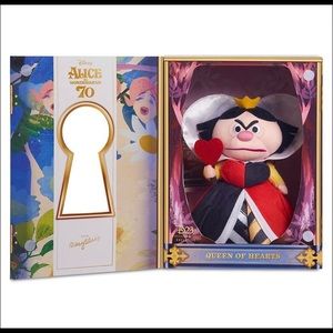 NIB DisneyD23 Exclusive Queen of Hearts Plush Alice in Wonderland by Mar…